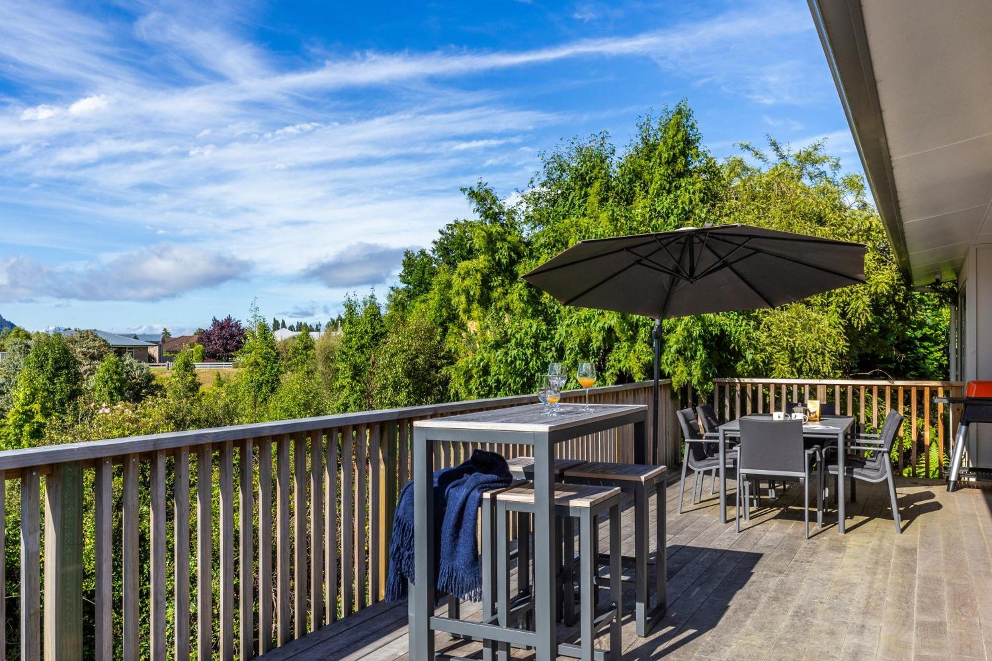 Villa Fantail Haven Kinloch Exterior foto